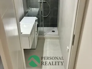 Pronájem bytu 1+1, Praha - Žižkov, Na mokřině, 40 m2