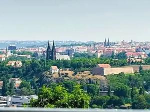 Pronájem bytu 3+kk, Praha, U Dívčích hradů, 123 m2