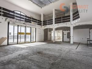 Prodej obchodního prostoru, Břeclav, Celnice-středisko služeb, 529 m2