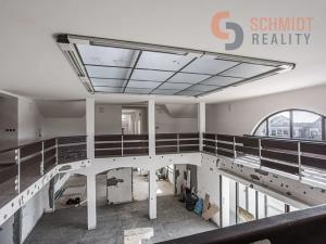 Prodej obchodního prostoru, Břeclav, Celnice-středisko služeb, 529 m2