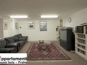 Pronájem rodinného domu, Praha - Kunratice, Ke hrádku, 417 m2