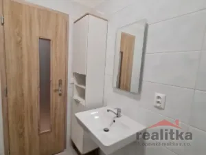 Pronájem bytu 2+kk, Opava - Předměstí, Husova, 47 m2