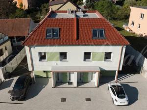 Prodej bytu 4+kk, Ostopovice, B. Němcové, 90 m2