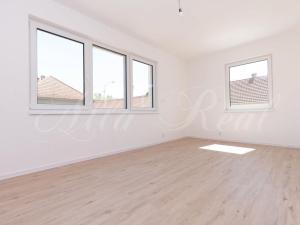 Prodej bytu 4+kk, Ostopovice, B. Němcové, 90 m2