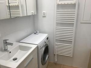 Pronájem bytu 2+kk, Brno, Bayerova, 48 m2