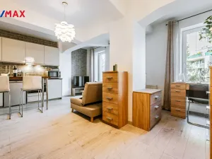 Prodej bytu 1+kk, Praha - Holešovice, Jankovcova, 33 m2