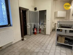 Prodej komerční nemovitosti, Třinec, Kopernikova, 70 m2