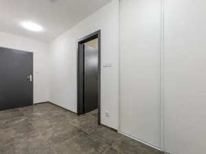 Pronájem bytu 1+kk, Plzeň - Bolevec, Plaská, 51 m2