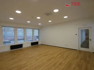 Pronájem kanceláře, Modletice, 200 m2