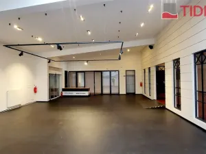 Pronájem kanceláře, Modletice, 200 m2