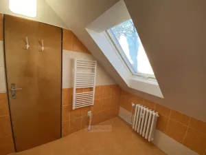 Pronájem bytu 1+kk, České Budějovice, E. Beneše, 43 m2