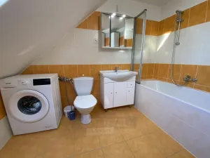 Pronájem bytu 1+kk, České Budějovice, E. Beneše, 43 m2