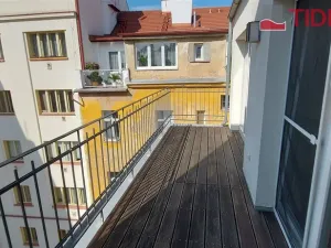 Pronájem bytu 4+kk, Praha, U Havlíčkových sadů, 100 m2