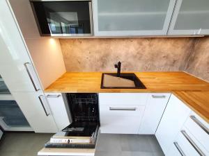 Pronájem bytu 3+kk, Praha - Střížkov, Jablonecká, 68 m2