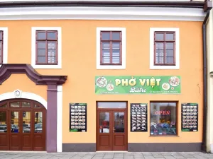 Pronájem restaurace, Dobřany, Náměstí T. G. M., 120 m2