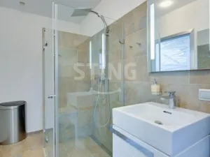 Prodej obchodního prostoru, Kroměříž, 1. máje, 102 m2