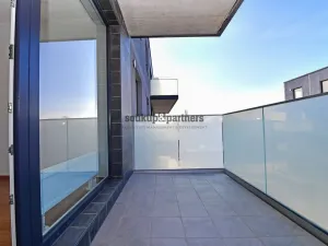 Pronájem bytu 2+kk, Praha - Prosek, Čakovická, 54 m2