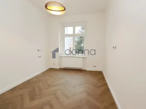 Pronájem bytu 3+kk, Praha, Sokolovská, 95 m2