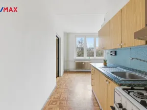 Prodej bytu 3+1, Karlovy Vary - Drahovice, Vítězná, 86 m2