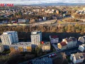 Prodej bytu 3+1, Karlovy Vary - Drahovice, Vítězná, 86 m2