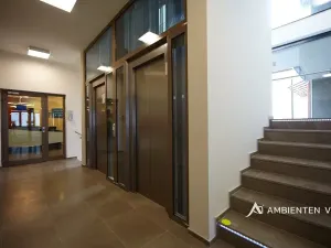 Pronájem kanceláře, Brno, Orlí, 302 m2