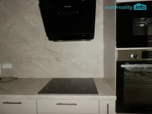 Pronájem bytu 1+kk, Praha, 45 m2