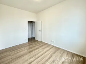 Pronájem bytu 2+kk, Praha - Libeň, U skládky, 47 m2