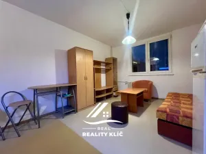 Pronájem bytu 1+kk, Opava, Ratibořská, 21 m2