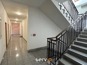 Pronájem kanceláře, Brno, Husova, 69 m2