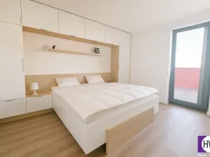 Pronájem rodinného domu, Praha, Ibišková, 180 m2