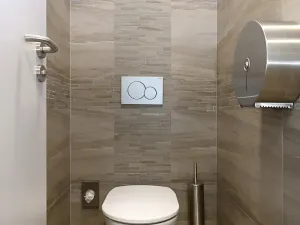 Pronájem kanceláře, Praha - Vinohrady, Šafaříkova, 138 m2