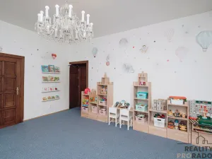 Pronájem obchodního prostoru, Praha - Smíchov, U Okrouhlíku, 120 m2
