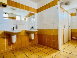 Pronájem kanceláře, Hradec Králové, Bieblova, 18 m2