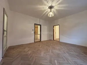 Prodej bytu 2+1, Hradec Králové, Puškinova, 66 m2