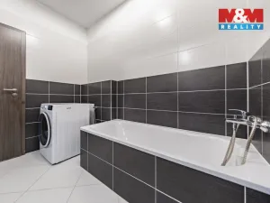 Prodej bytu 2+kk, Praha - Dolní Měcholupy, Honzíkova, 54 m2