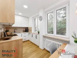 Prodej bytu 2+1, Praha - Troja, Na Šutce, 56 m2