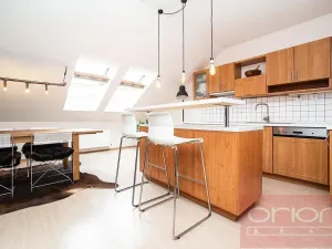 Pronájem bytu 2+1, Praha - Žižkov, Bořivojova, 100 m2