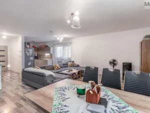 Prodej rodinného domu, Přestanov, 834 m2