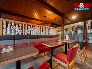 Prodej restaurace, Olomouc - Nemilany, 600 m2