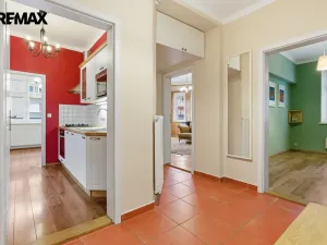 Prodej bytu 4+1, Karlovy Vary, Ondříčkova, 87 m2