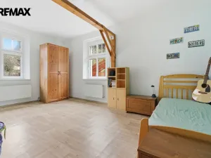 Prodej bytu 4+1, Karlovy Vary, Ondříčkova, 87 m2