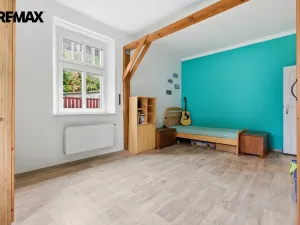 Prodej bytu 4+1, Karlovy Vary, Ondříčkova, 87 m2