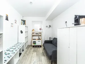 Prodej obchodního prostoru, Praha - Štěrboholy, Ústřední, 280 m2
