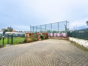 Prodej obchodního prostoru, Praha - Štěrboholy, Ústřední, 280 m2