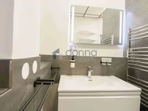 Pronájem bytu 2+1, Praha, Letňanská, 68 m2