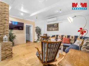 Prodej bytu 4+1, Velvary, Tyršova, 218 m2