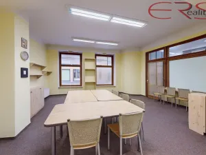 Pronájem obchodního prostoru, Jablonec nad Nisou, Antonína Chvojky, 42 m2