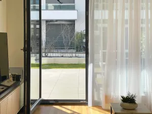 Pronájem bytu 2+kk, Praha, Armády, 53 m2