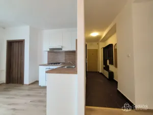 Pronájem bytu 2+1, Sokolov, Heyrovského, 50 m2