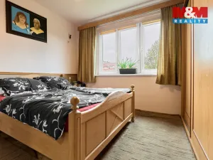 Prodej bytu 3+1, Ostrov, Vančurova, 68 m2